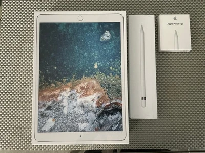 Apple iPad Pro 2017 10.5 inch WiFi + Cellular 256GB Silver Sealed + Pencil, Tips - Image 1 of 4