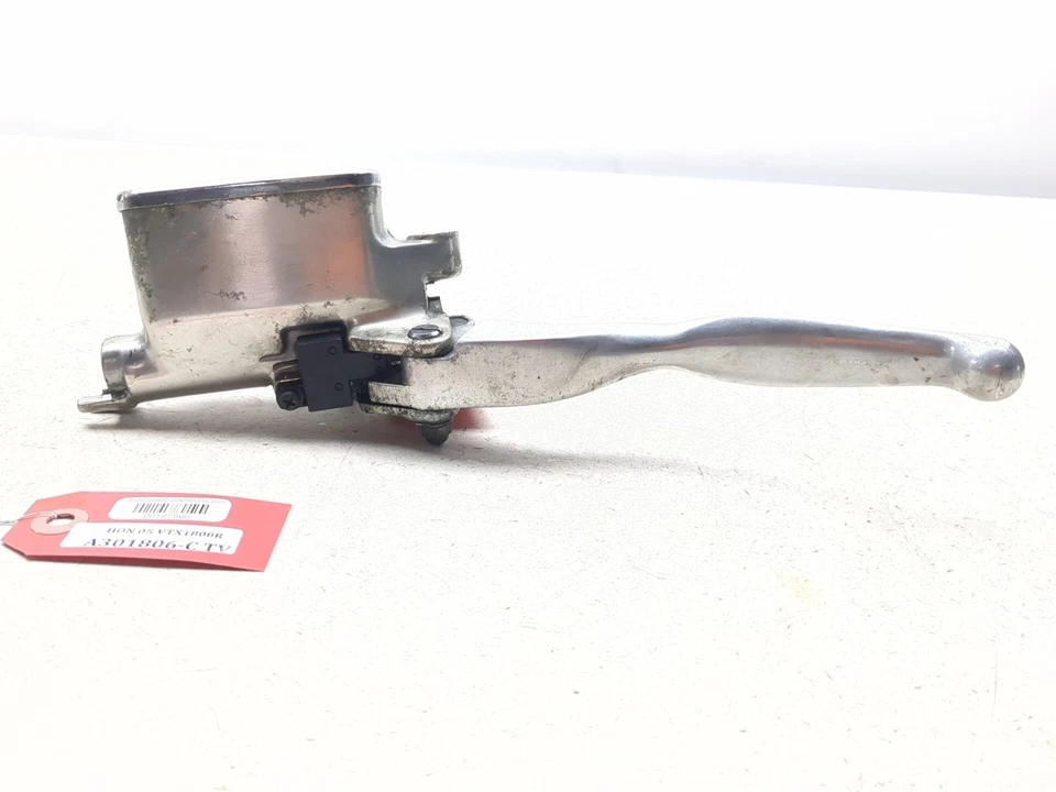 04-08 Cilindro maestro embrague Honda VTX1800R VTX 1800 Foto 1 de 4
