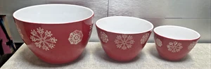 Red And White Snowflake Nesting Bowls Holiday Winter Candy 4,5,5.5 - Picture 1 of 5