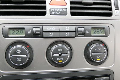 VW Golf 5 EOS Centralina Aria Condizionata 1K0907044DA Riscaldamento Sedile - Immagine 1 di 2