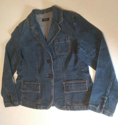 Jaqueta jeans Izod jeans petite tamanho L 2 botões frontais - Imagem 1 de 4
