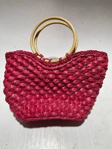 Beautiful Vintage Straw Purse Handbag Pink Weaved 100% Corn Husk - Picture 1 of 3