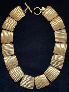 Vintage Signed Anne Klein Matte Brushed Gold Plated Tone Statement Necklace F2 - Picture 1 of 7