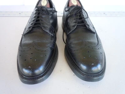 BOSTONIAN CROWN WINDSOR DE COLECCIÓN Cuero Guijarro Negro Hecho en EE. UU. Punta de Ala Larga Talla 9.5 E Foto 1 de 4