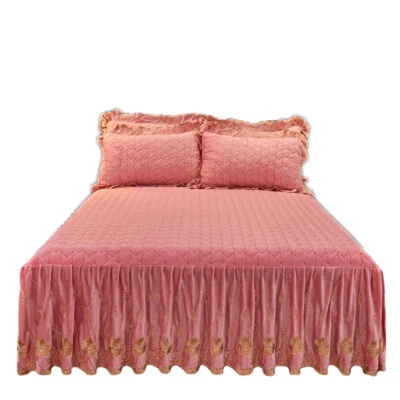 Juego de colcha de terciopelo acolchado Queen bordado flor grueso volantes falda de cama Foto 1 de 4