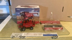 Ertl Case IH 9230 1/64 Combine 2012 Farm Show Edition - Picture 1 of 5