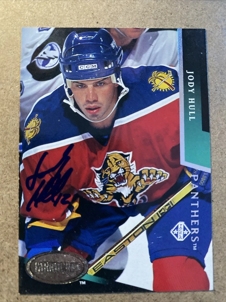 1993-94 Parkhurst #76 Jody Hull AUTOGRAPHED Card Florida Panthers - Image 1 of 1
