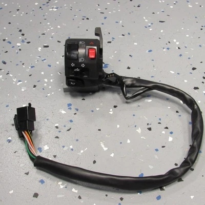 High/Low Turn Signal Switch Assy. Left Side Handlebar Pod 99-05 ZRX1100 ZRX1200 - Image 1 of 4