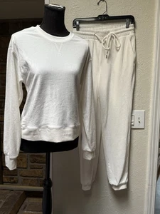 TRUTH BY REPUBLIC 2pcs Set Women' Velour Crew Neck Track Suit Soft Ivory SZ S - Picture 1 of 12