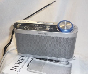 RADIO portable  ROBERTS R9993 LW MW VHF mains battery 20x5x12cm +instructions W5 - Picture 1 of 2