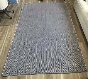 Area Rug Cotton Herringbone Flatwoven Navy and White. 6 X 9' - Picture 1 of 5