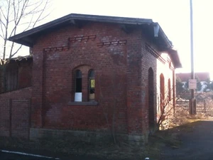 Vermiete Wohnung an selbstrenovierer - Bild 1 von 12