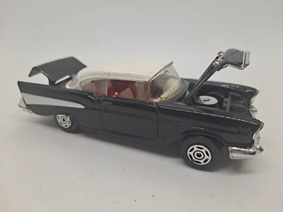 Corgi 1/43 Scale C825/1 1957 Chevrolet Bel Air Black/White Die-cast  - Image 1 of 4