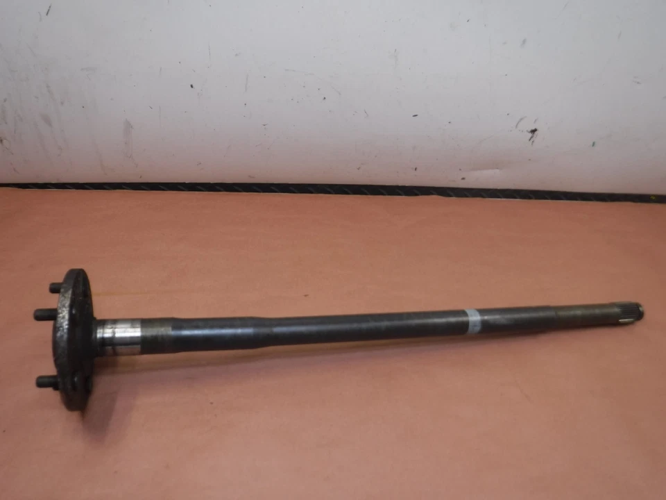 Jeep Cherokee 97-01 Chrysler 8.25 29 Spline Axle Shaft Driver OR Passenger Side  - Image 1 of 3