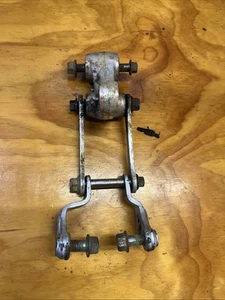 1991-1997 Kawasaki KX80 Rear Shock Linkage 39007-1194 OEM - Foto 1 di 7