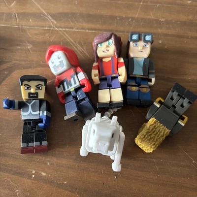 Tube Heroes Mini Gaming 6 Pack Figure 2015 Jazwares - Image 1 of 2