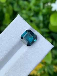Preciosa turmalina azul índigo 100 % indicolita natural de 9 mm de 3,81 quilates - Imagen 1 de 2