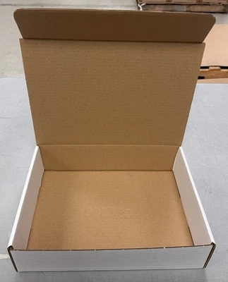 13 x 10 x 3" White Literature Mailers ECT-32B 50/Case - Image 1 of 4