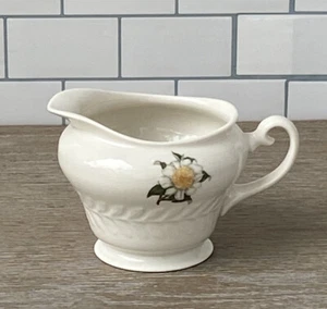 Theodore Haviland New York Camellia China Regents Creamer - Picture 1 of 5