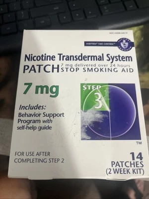 NICOTINE TRANSDERMAL SYSTEM STEP 3 PATCHES. 7mg exp. 09/26 Foto 1 de 2