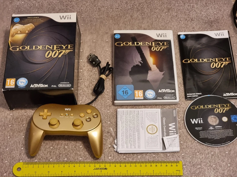GOLDENEYE GAME SET NINTENDO WII OFFICIAL GOLD CLASSIC PRO CONTROLLER RVL-005 02 - Image 1 of 1