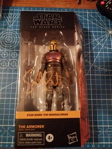 Star Wars Black Series The Armorer Signed by Emily Swallow with COA SB7-5 - Picture 1 of 3
