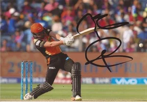 SUNRISERS HYDERABAD: MOISES HENRIQUES SIGNED 6x4 IPL ACTION PHOTO+COA - Picture 1 of 1