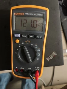 1PC Fluke 17B+ 600 V CAT III Multimeter AC/DC Current Voltage Temperature/s - Picture 1 of 3
