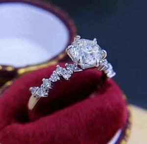 2 CT Round Cut Real Moissanite Women's Wedding Anniversary Gift Ring 925 Silver - Picture 1 of 6