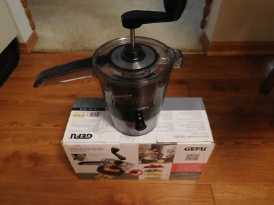 GEFU 13410 Spiralfix Spiral Slicer INVIVO Design With Directions In Box (O) - Image 1 of 4