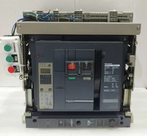 SCHNEIDER ELE/SQUARE D NW40H1 4000A DISYUNTOR DE AIRE DE 3 POLOS MICROLOGIC 6.0A - Imagen 1 de 13