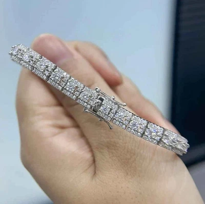 Brazalete de tenis para mujer de 7,5" enchapado en oro blanco de 14 quilates con diamantes redondos creados en laboratorio de 7 quilates Foto 1 de 4