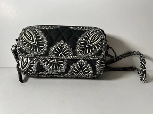 Vera Bradley Crossbody Geldbörse Portemonnaie schwarz weiß Blumen gesteppt - Bianca Bouquet - Bild 1 von 4