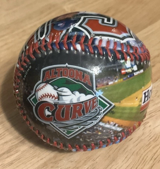 2008 Altoona Curve 10th Anniversary Ball #2 Nate McLouth/#19 Jose Bautista - Imagem 1 de 4