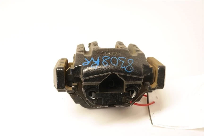 Pinza trasera derecha 34112283359 2008-2013 bmw m3 Foto 1 de 4