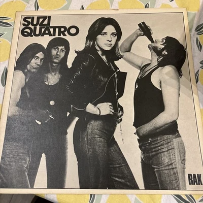 Suzi Quatro Self-Titled LP vinyl UK Rak 1973 in textured sleeve with A1/B1 - Image 1 of 3
