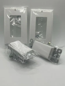 ZWEI Bestten Schalter und Abdeckungen weiß E245184 15A 120V - 277V AC - Bild 1 von 4
