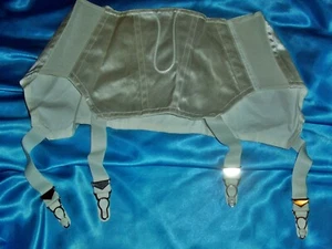 Herrlicher Vintage Glanz Satin Strapsgürtel Triumph Jade Hüfthalter 62 neu (j24) - Bild 1 von 9