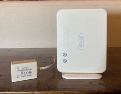 TIM 768762 300Mbps Modem Router adsl ads(TELECOM) - Immagine 1 di 4