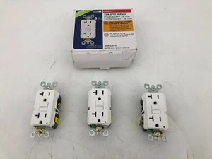 New Lot of 3 Leviton GFNT2-3W Self-Test SmartlockPro Slim GFCI Receptacles - Picture 1 of 5