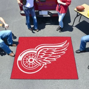 NHL - Detroit Red Wings Tailgater Rug - 5ft. x 6ft. - Picture 1 of 5