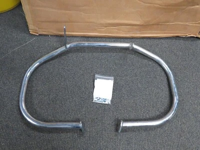 NOS Cobra Freeway Bar w/ Hardware Fits: Honda 95-99 VT1100 01-1130 - Image 1 of 4