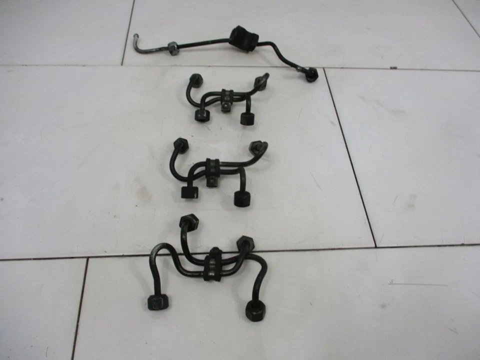 Línea de combustible de alta presión M54N306D2 306D2 compatible con BMW X3 (E83) 3.0D Foto 1 de 4