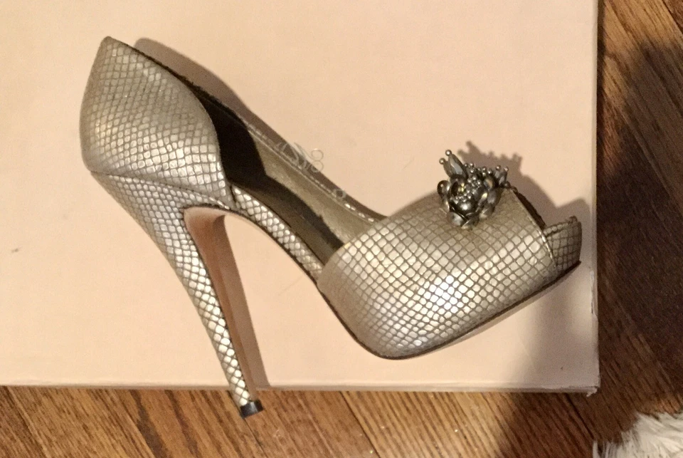 Сексуальный Menbur золото D'Orsay насосы каблуки туфли Sz 8 - Изображение 1 из 4