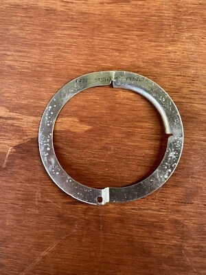 Espaciador de resorte helicoidal SAAB ORIGINAL 12794486  Foto 1 de 4