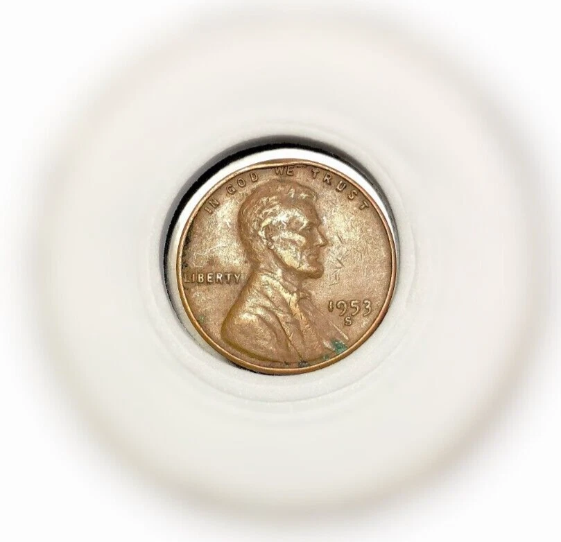 Mint Error Coin Copper Lincoln Wheat Penny Cent 1 Denver 1953s  Clipped Planchet - Image 1 of 4