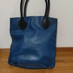 Emilio Pucci leather tote bag Blue Used - Picture 1 of 10