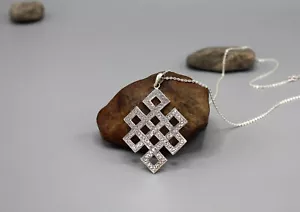 Auspicious Ewiger endloser Knoten Silber Anhänger - Bild 1 von 2