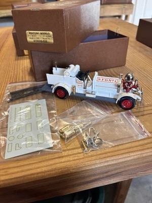 Ashton модели масштаб 1/43 AH15 - 1923 Ahrens-Fox тип M54 поршневой насос - Нью-Йорк - Изображение 1 из 4