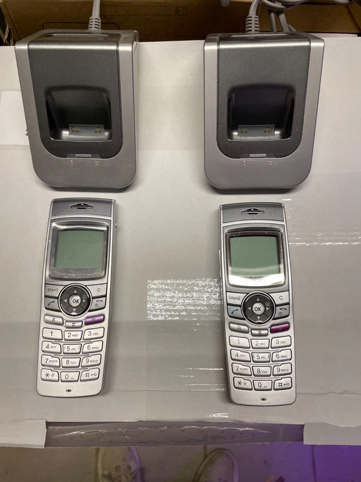 2 X SAMSUNG Telekom SINUS PRO 800 M mit Ladeschale und Originalverpackung - Bild 1 von 4